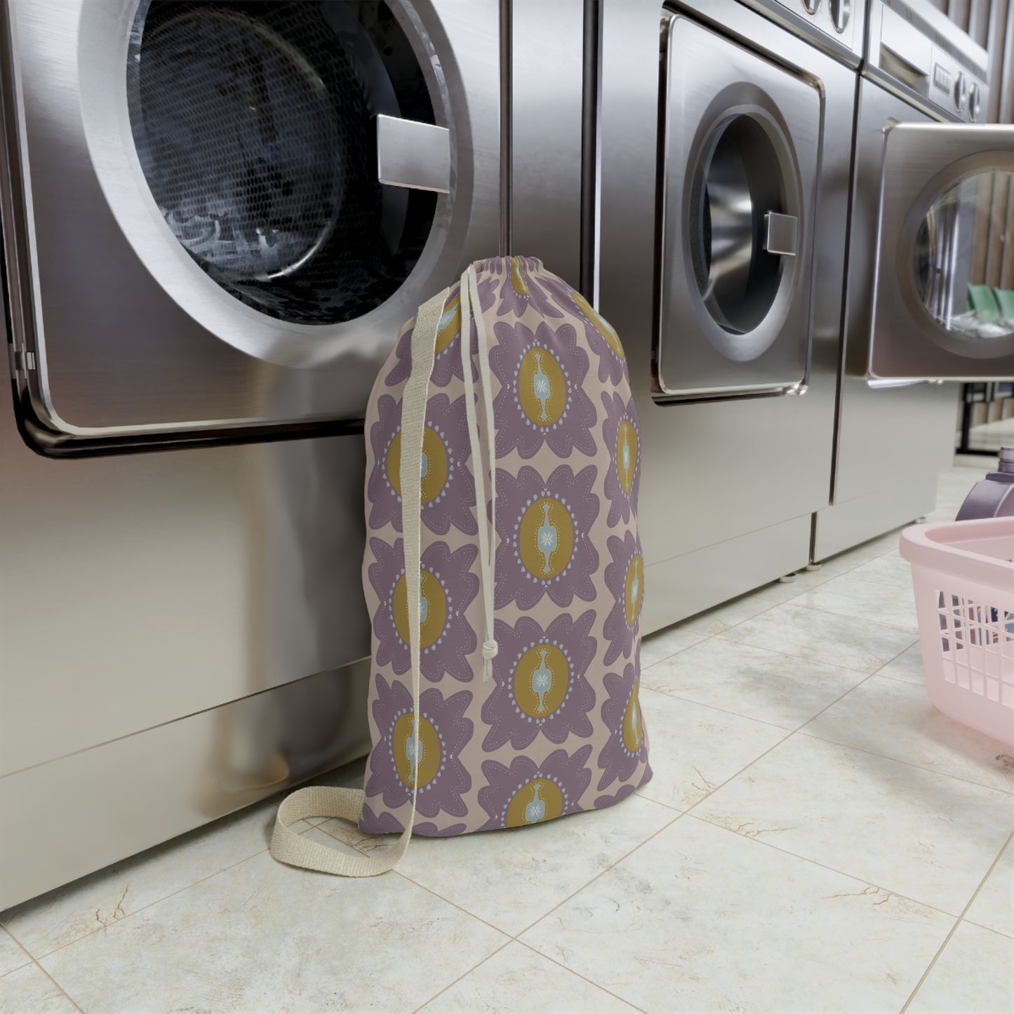 "I'd like to Thank the Academy" Laundry Bag in Pink