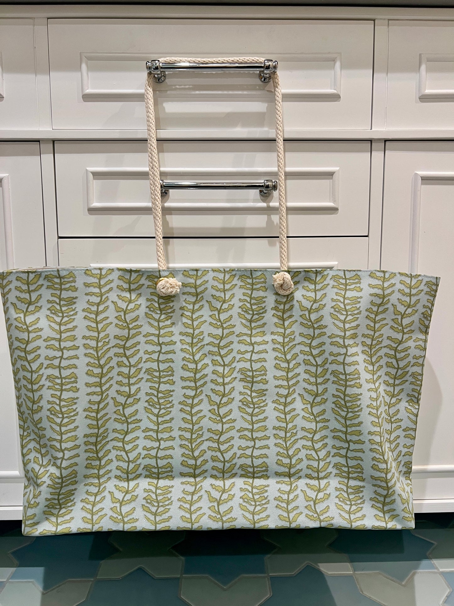 LWH Weekender in "Kelp Forest" blue/green