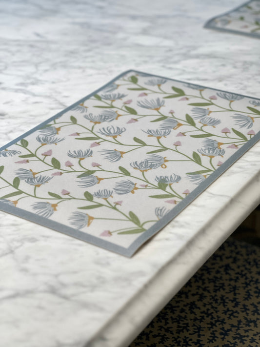 "Knollwood Cottage" Floral Vine Vinyl Placemat - 12" x 18"