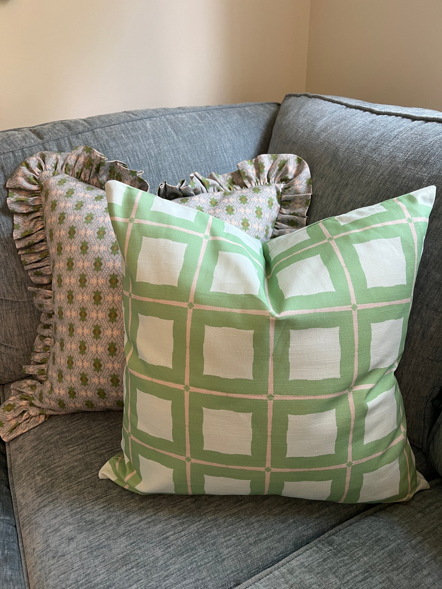 "Pop That Collar" Knife Edge Pillow Cover