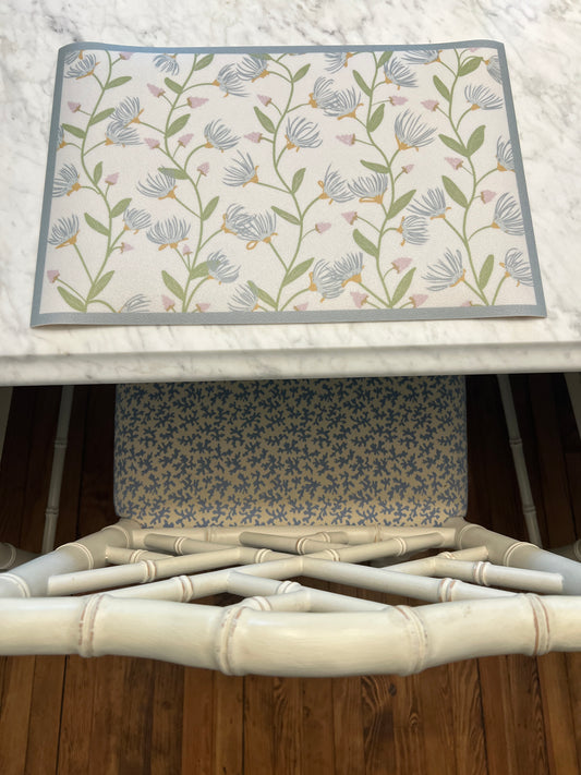 "Knollwood Cottage" Floral Vine Vinyl Placemat - 12" x 18"