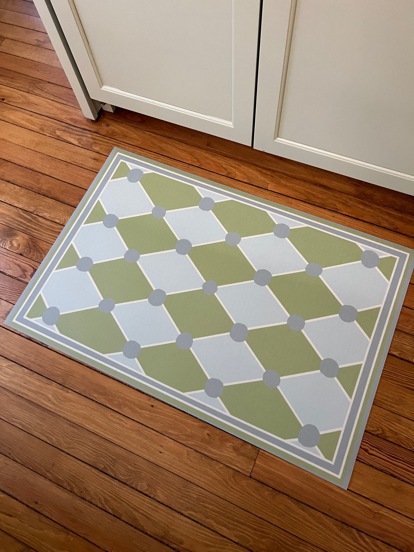 "Hopscotch" Checkerboard Cottage Floral Vinyl Floor Mat - 24"x36"